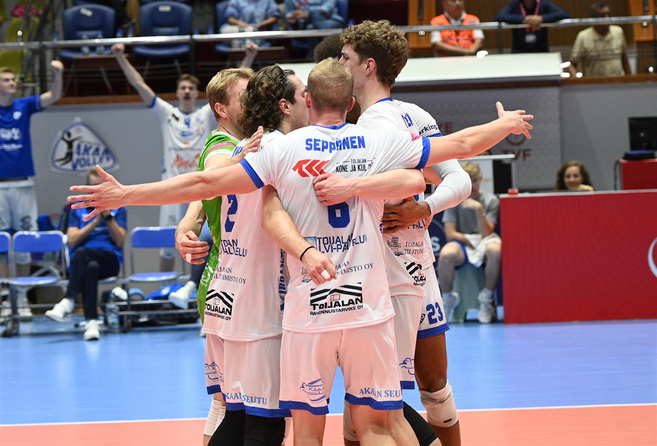 Akaa-Volley Virittämä Positiivinen Lentispommi Räjähti - Lentopalloliitto